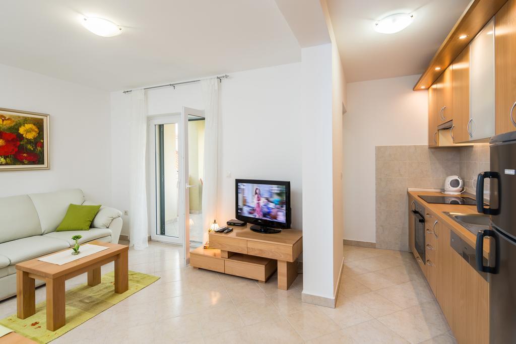 Apartments Leon Podstrana Pokój zdjęcie