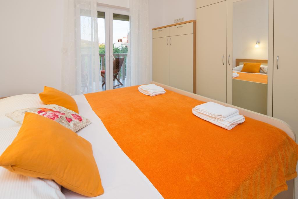 Apartments Leon Podstrana Pokój zdjęcie