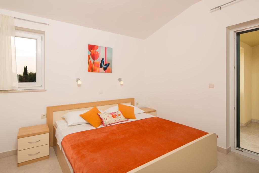 Apartments Leon Podstrana Pokój zdjęcie