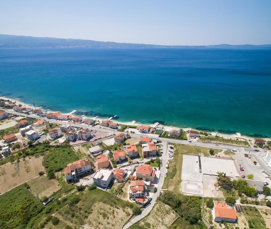 Apartments Leon Podstrana Zewnętrze zdjęcie